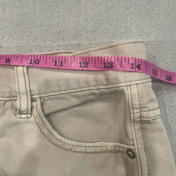 [W24]Free People Tan Jean Shorts Distressed Frayed Hem Button - Picture 4 of 8